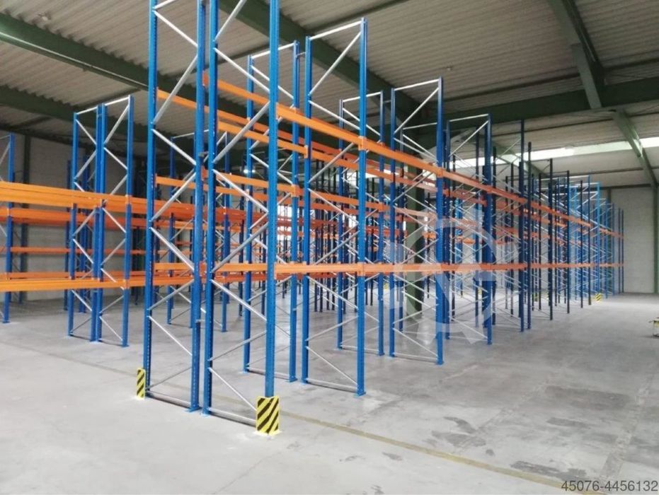 Rafturi metalice depozitare paleti