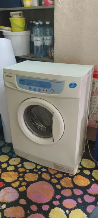 Продаю стиральная машина