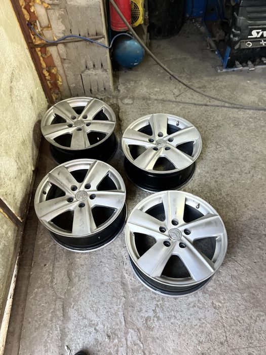 Продам диски на R16
