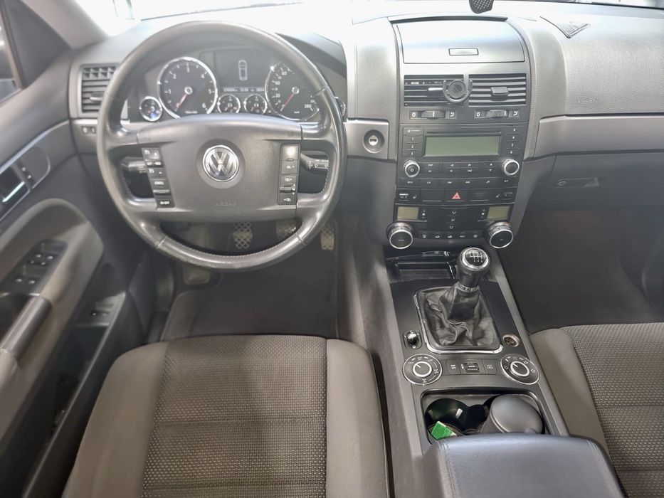 VW Touareg 2.5 TDI an 2008 210cp Perne de Aer