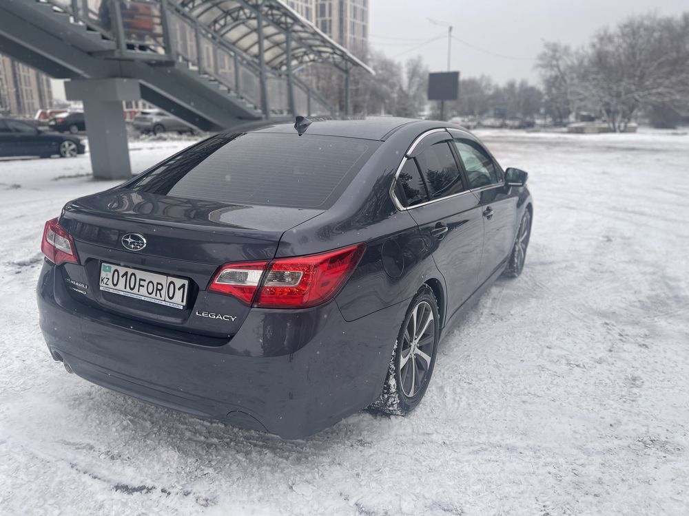 Срочно! Subaru Legacy 2016