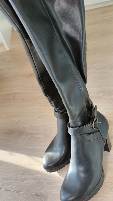 Cizme cu fermoar mărimea 37 noi