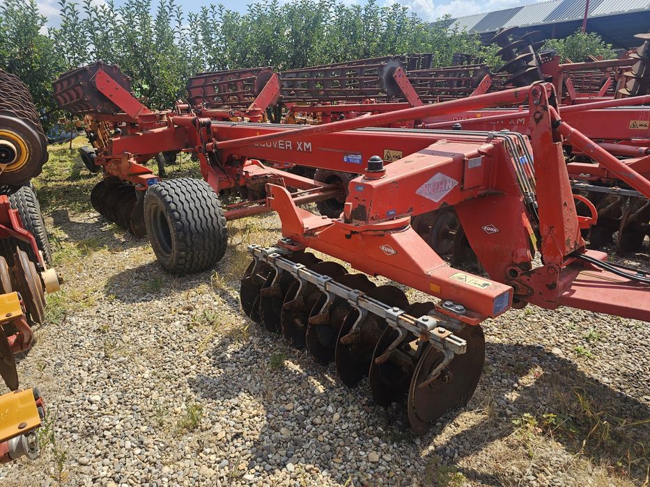 kuhn discover xm 28 disc plug freza grebla remorca