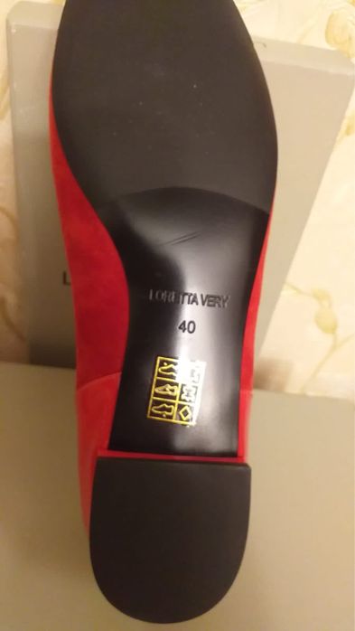 Продам балетки ( туфли)