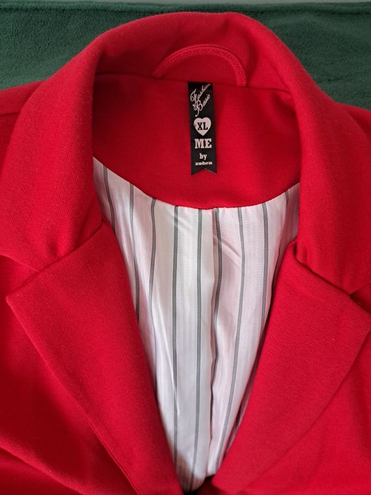 Sacou marimea XL marca Zebra