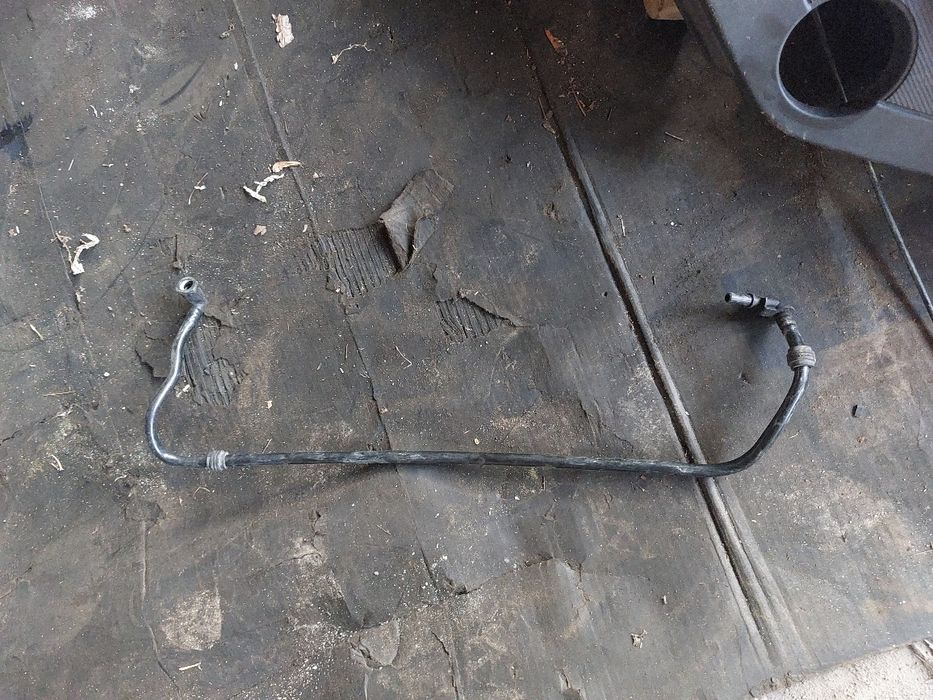 Тръбички гориво е90 е91 бмв  2.0д 184кс bmw e90 e91 2.0d