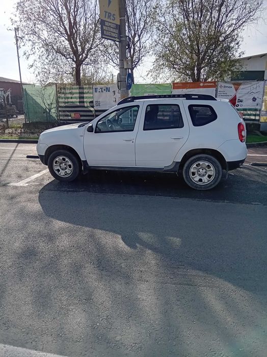 Dacia Duster 4x4, an  fabricație 2014