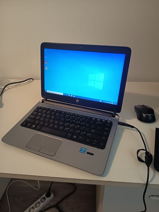 laptop HP probook 430 g2, i5 5200U, 4 GB, ssd 256 gb