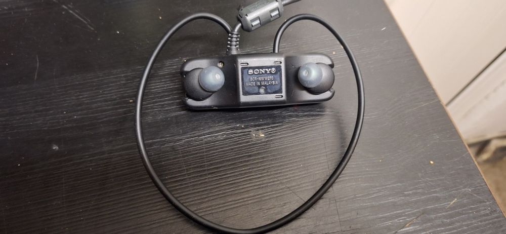 Sony walkman casti BCR-NWW270.