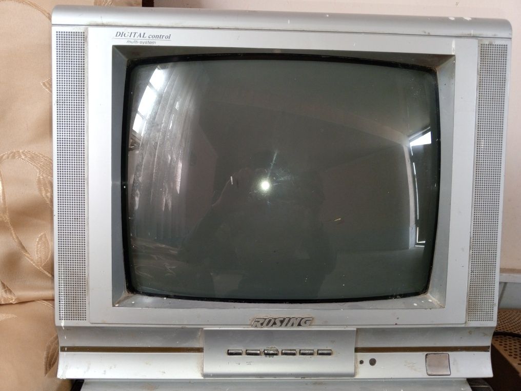 Televizor mini k