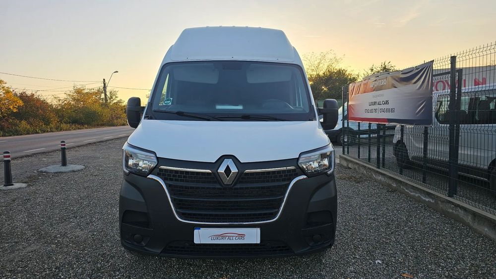 Renault MASTER TRACTIUNE SPATE ,tva inclus deductibil,cumpărată de noua din românia