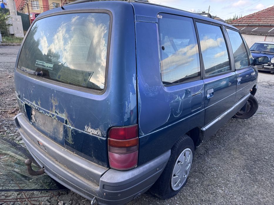 Renault Espace II 2.2i 107hp 1992г На Части