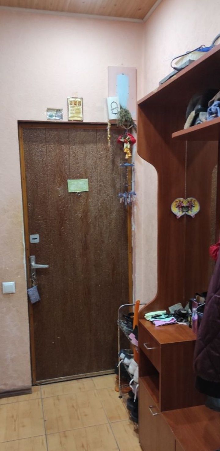 Чиланзар 18кв Срочно Продаётся Квартира 2/4/4 можно купить в Ипотеку