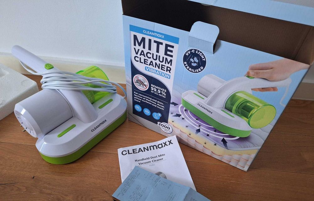 Aspirator anti acarieni cu vibrații + lampa igienizare UV  C CLEANmaxx