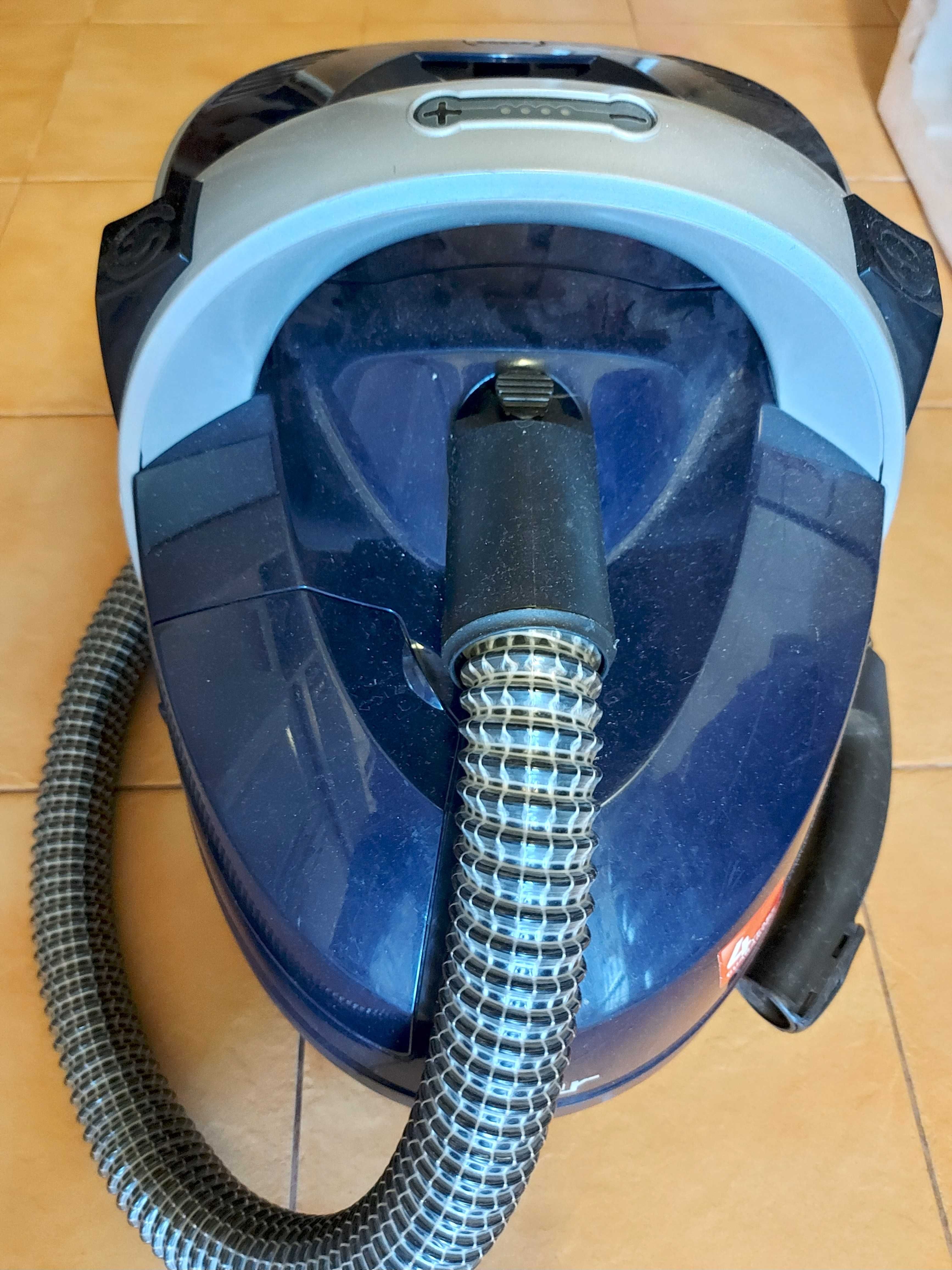 Aspirator cu filtrare prin apa Zelmer Aquos 829.0 ST, 1600 W, HEPA