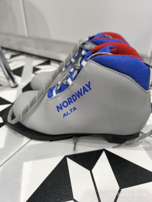 Лыжная обувь для детей