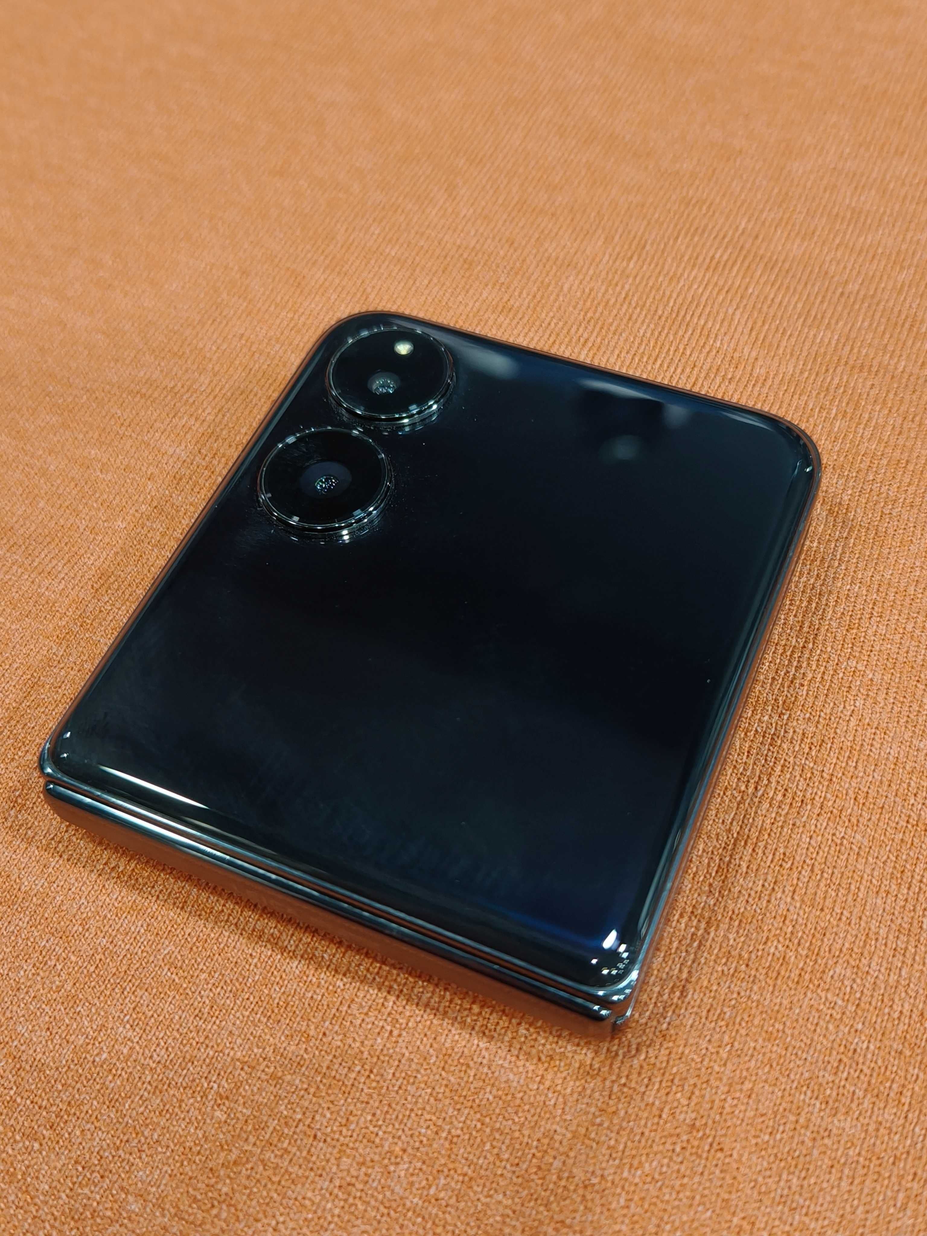 Сгъваем Xiaomi Mix Flip черен 12/256 SD8 Gen3 Leica