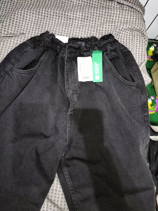 Продам джинсы женские