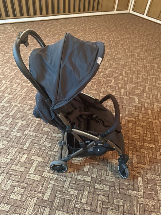 Кольяска Chicco.