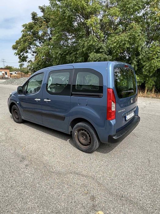 Peugeot Partner 1.6Hdi 2009г.