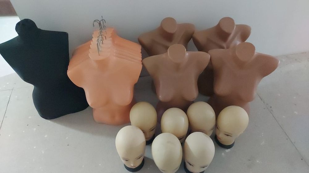 Ағаш уй,алоэ,манекен,шкаф