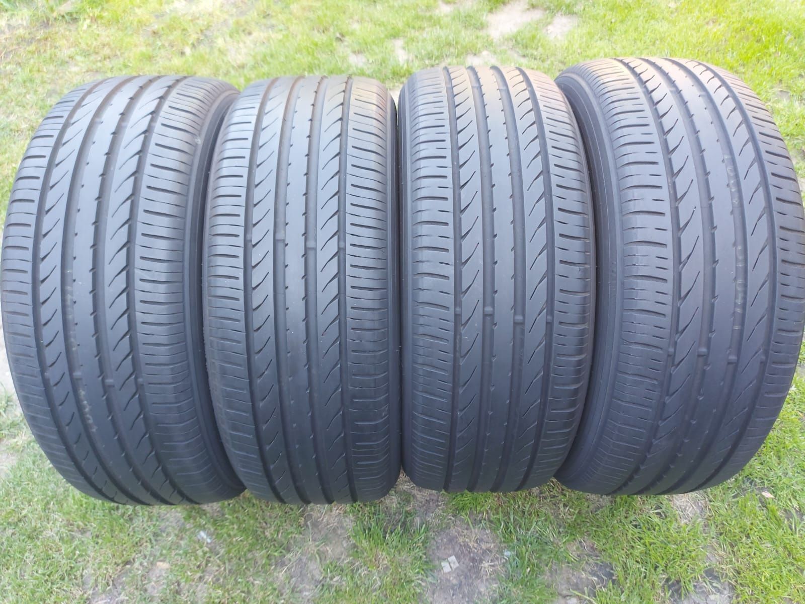 Set 4buc 215/50 R18 92V Toyo vară