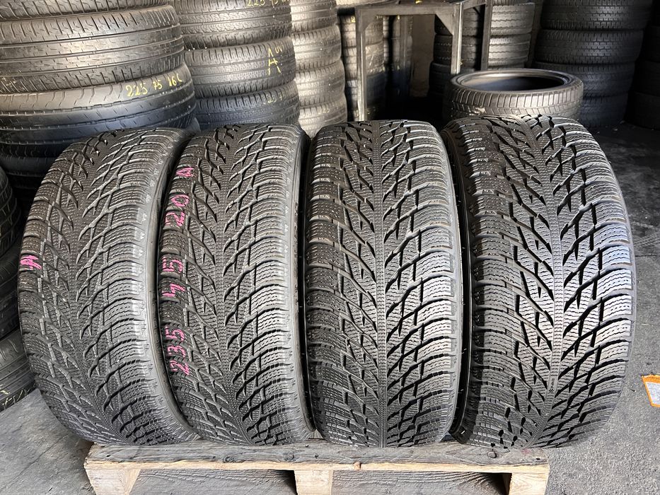 4 anvelope iarna ca NOI 255/40/20 + 235/45/20 , Nokian, 8.5 mm