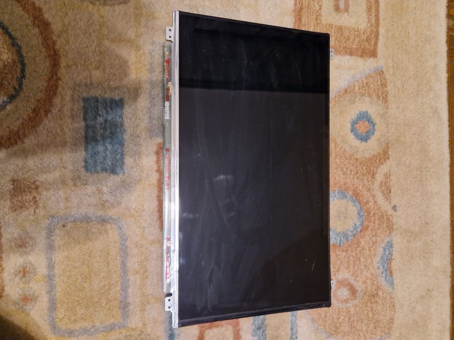 LG Display LP156WH3