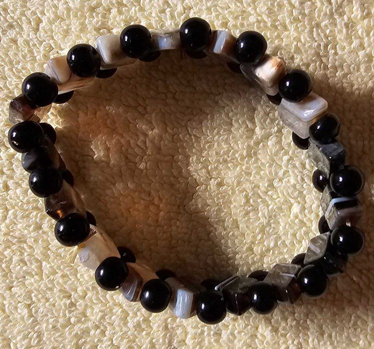 Браслеты hand made.