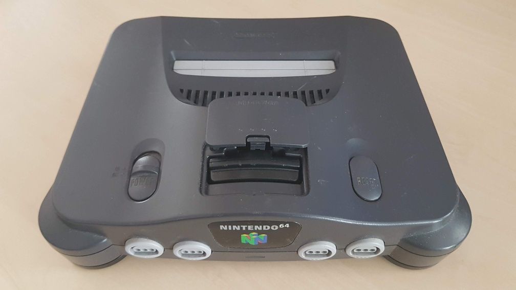 Nintendo N64 + Jumper pack + x2 оригинални джойстика