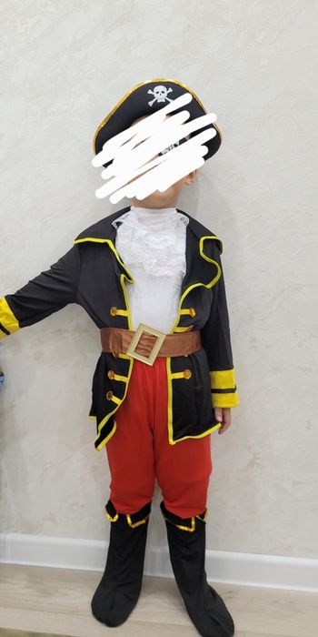 Продам костюм мушкетёра