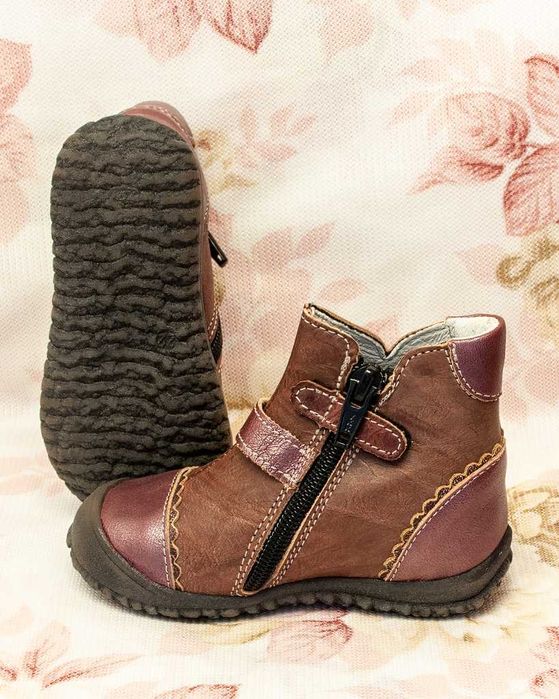 Маркови детски боти номер 22