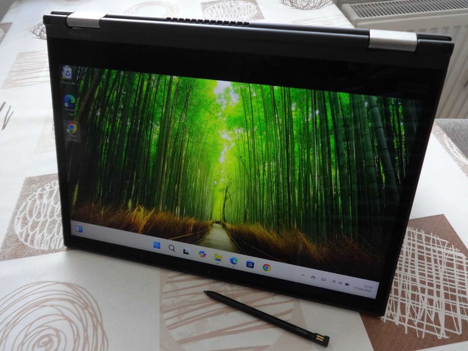 Таблет и Лаптоп 2в1 Lenovo ThinkPad Yoga X380-i5-8350U/RAM16GB/SSD256G