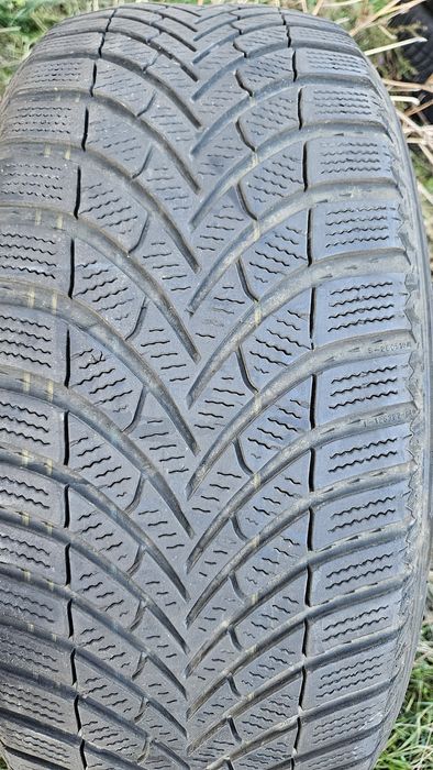 2бр гуми 215 55 18 дот 24 семперит