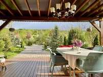 casa  plus anexe 145 mp si curte 5000 mp de inchiriat