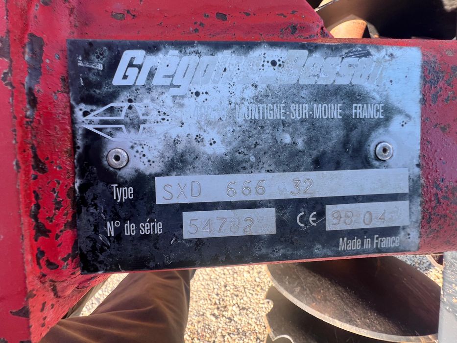 Disc Agricol greu Gregoire Besson 32 discuri  talere