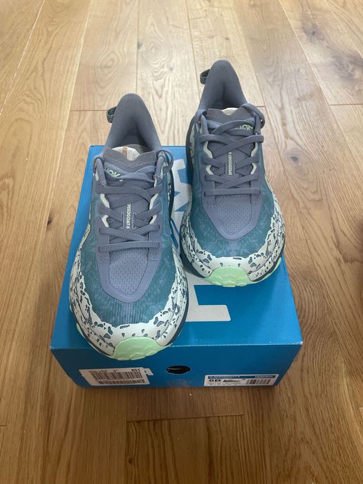 Hoka noi / speedgoat 6 dama 37 1/3