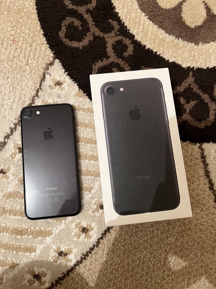 Iphone 7 емкость 84%