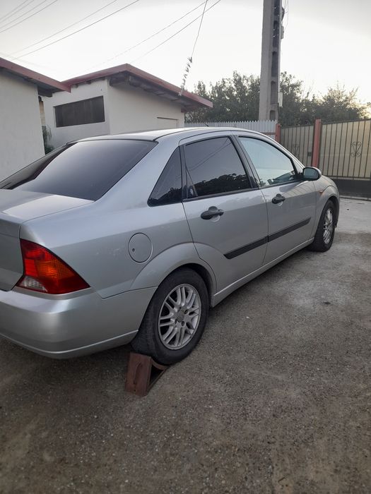 Vând Ford Focus , model Ghia Euro 4