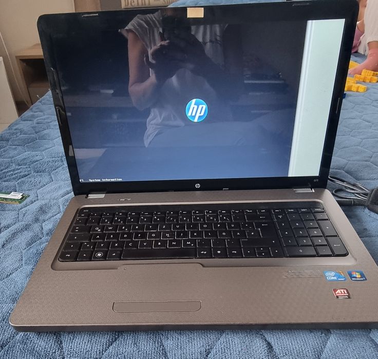 Лаптоп HP G72 17,3