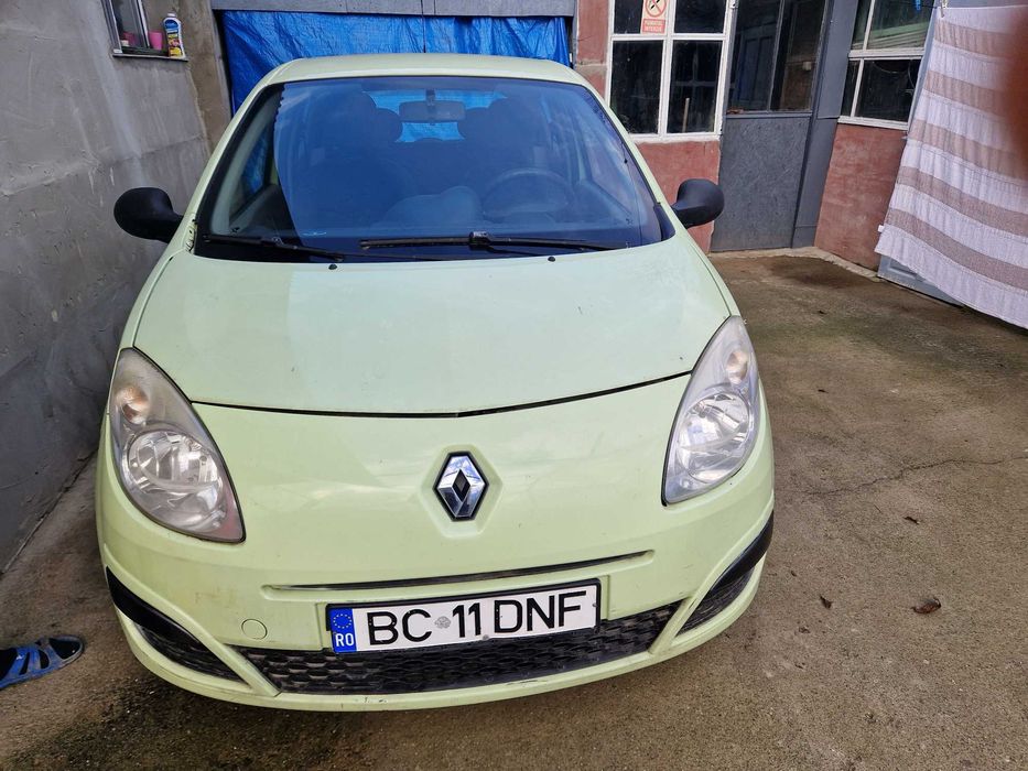 Vand autoturism renault twingo