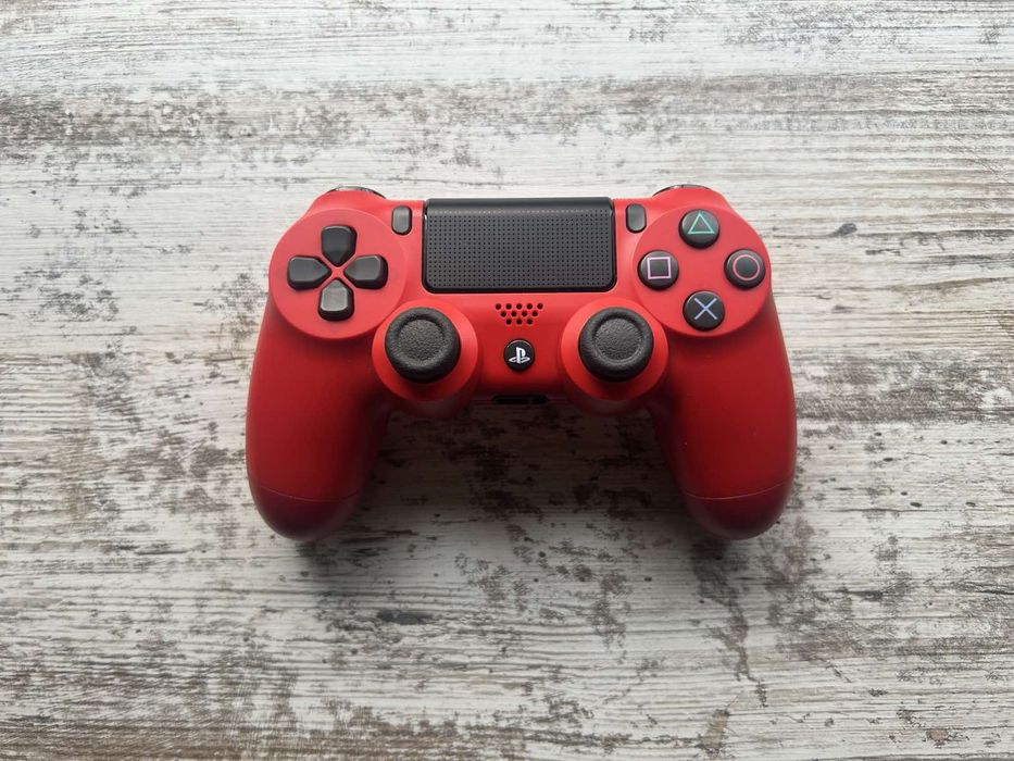 !ОРИГИНАЛЕН! Джойстик за PlyaStation 4Slim/Fat/Pro