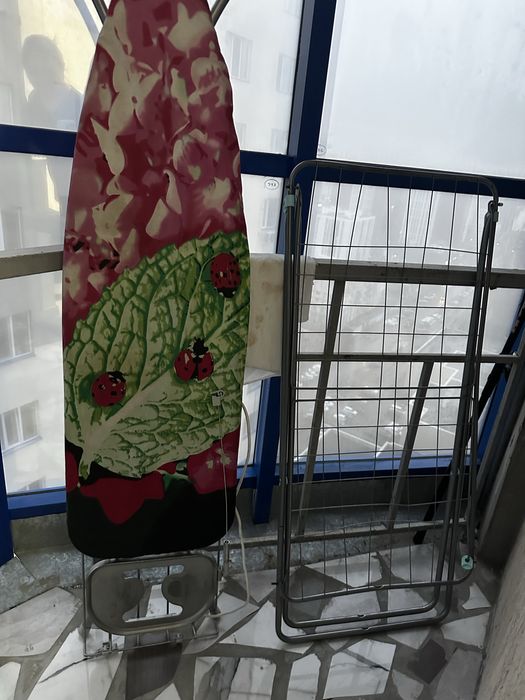 Продам гладилку с сушилкой все вместе за 10.000