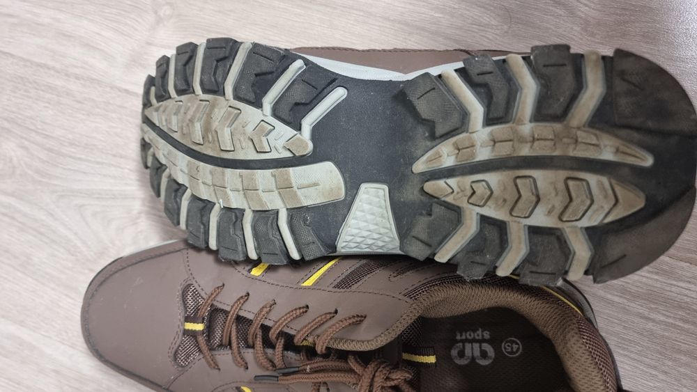 Încălțăminte bărbați