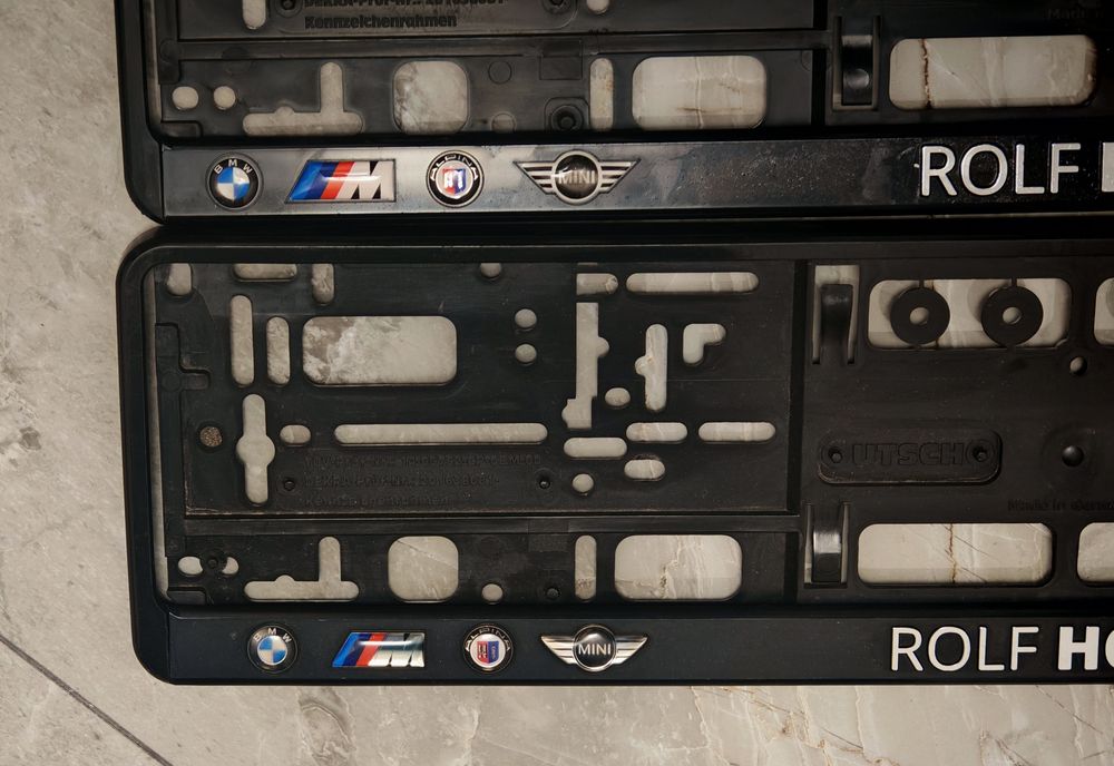 Suport număr BMW