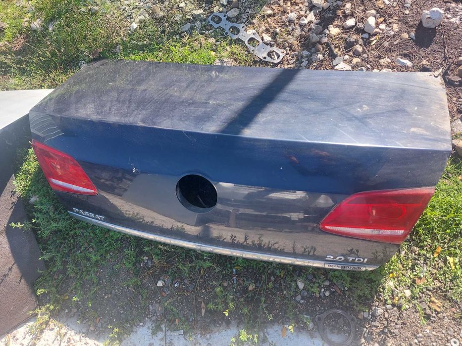 Заден капак за VW Passat B7 2010-14 седан с вътрешни стопове