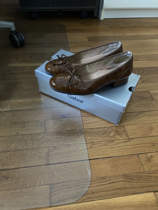 Pantofi si sandale Gabor din piele