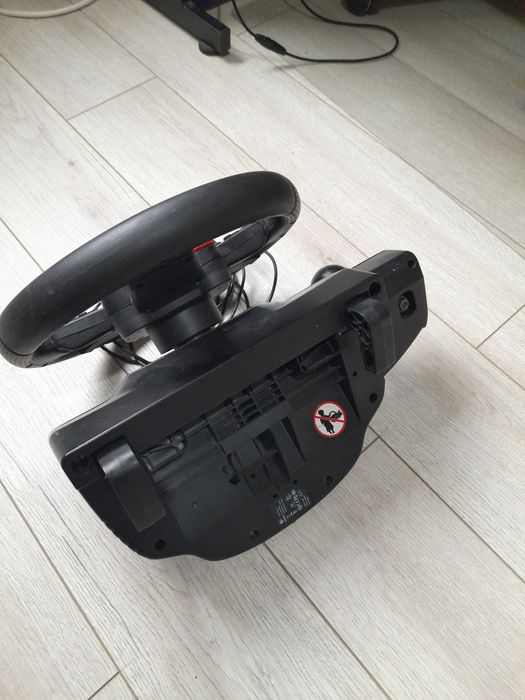 Logitech Driving Force GT de vânzare!