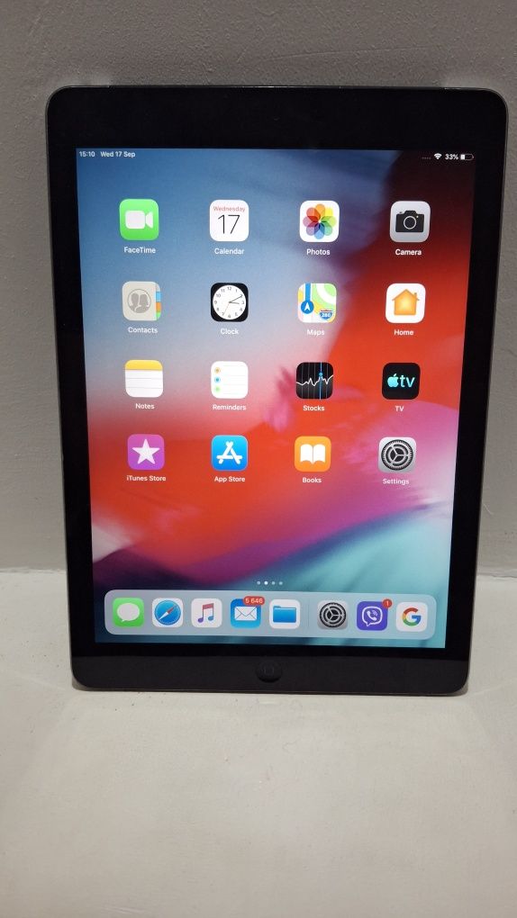 Таблет Ipad Air.