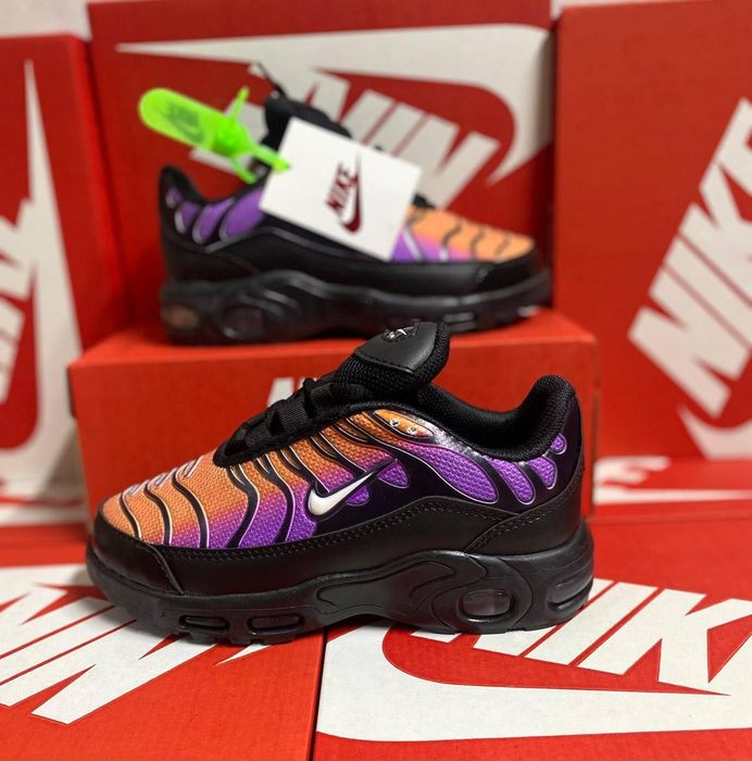 Adidași adolescenți 
31,32,33,34,35